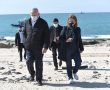 ראש הממשלה סייר בחוף אשדוד: "נאשר מחר בממשלה תקציב לניקוי החופים מהזפת"