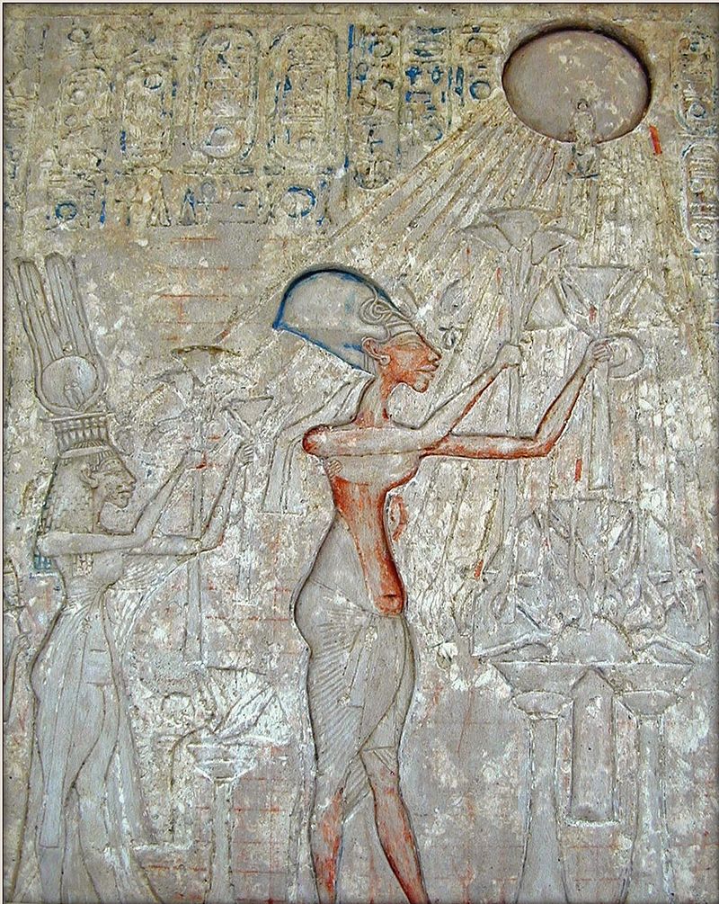 ציור קיר שבו נראים המלך אחנתון ומשפחתו | צילום: מתוך ויקיפדיה