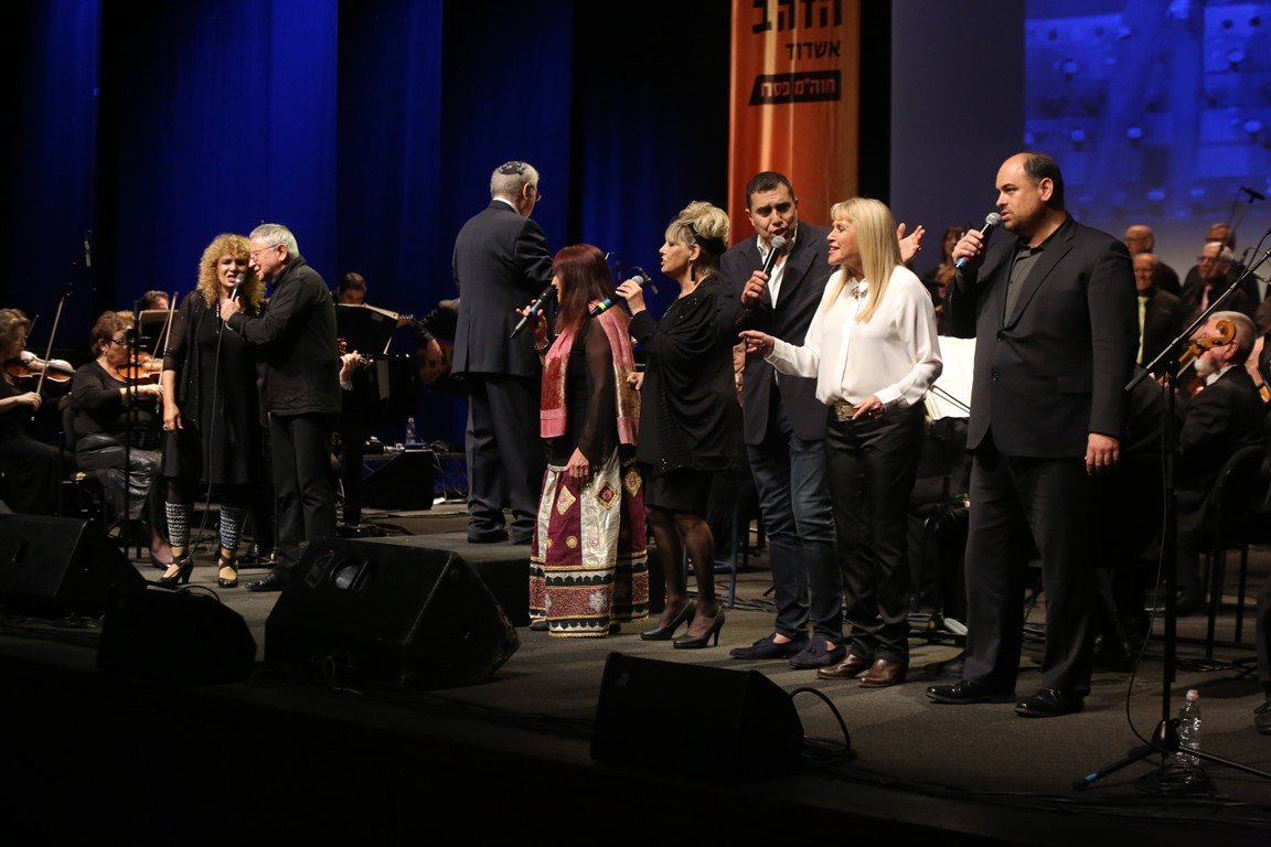 כל האמנים יחדיו לשיר סיום צילום גיל לוי לפוטו דויד אסייג
