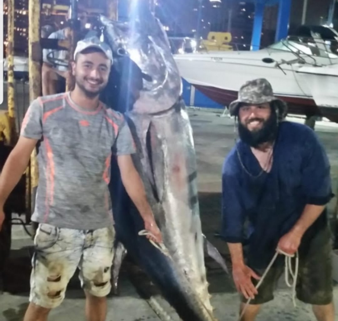 הדייגים שתפסו את הדג