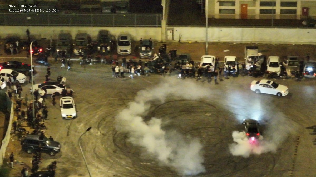 מבצע מהיר ועצבני באשדוד (צילום: דוברות המשטרה)