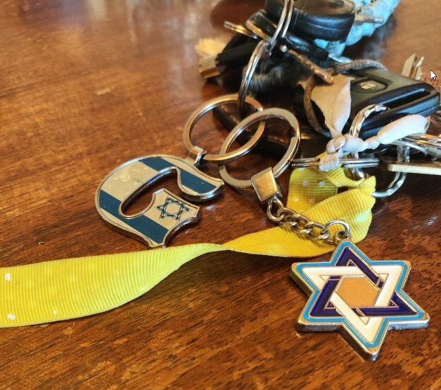 יורגוס שומר זכרונות מהארץ