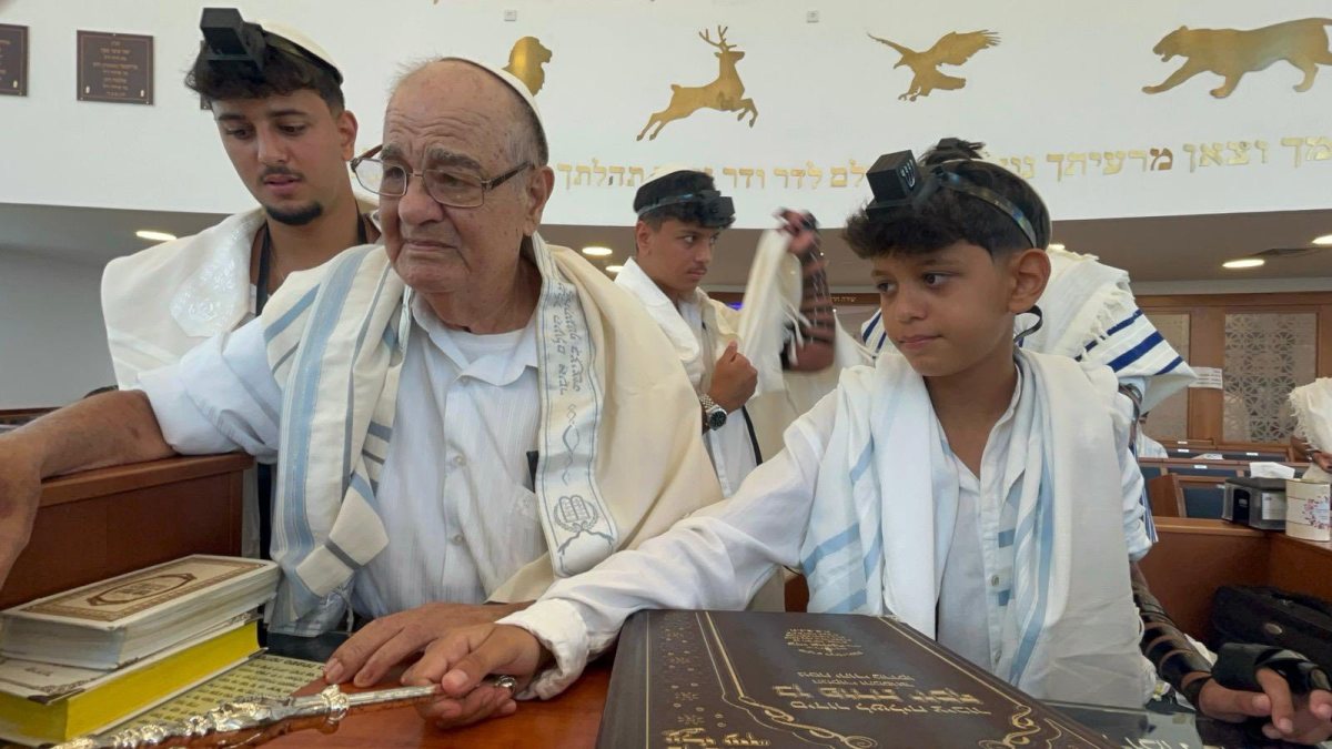 בר המצווה של נכדו שנערכה לפני מספר חודשים 