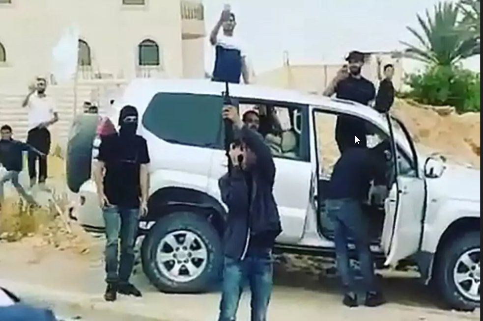 ירי בכבישי הדרום לאחר חתונה בחברה הבדואית. צילום: רשתות חברתיות