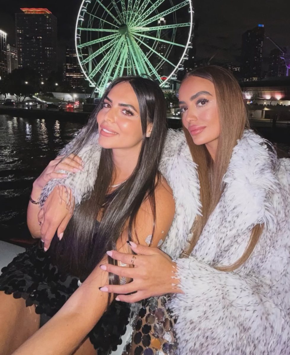 סיסטרס בצלאל.צילום פרטי