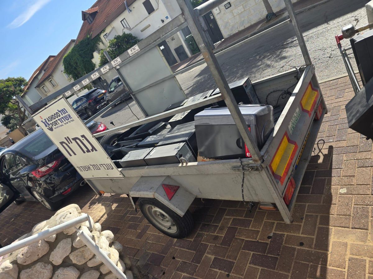 עשרות מחשבים נתרמו למיזם מחשב לכל ילד