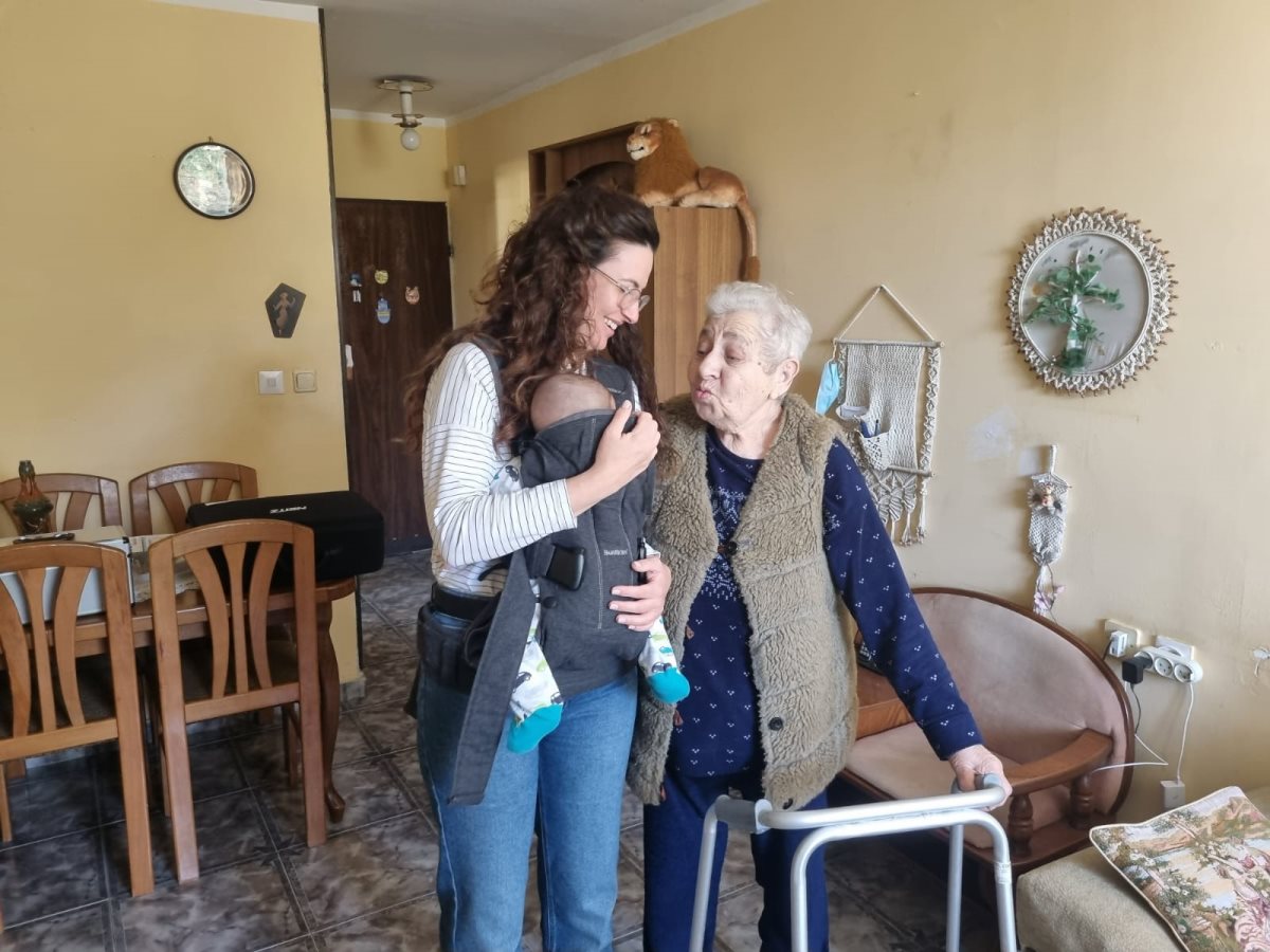 באדיבות עמותת למענם