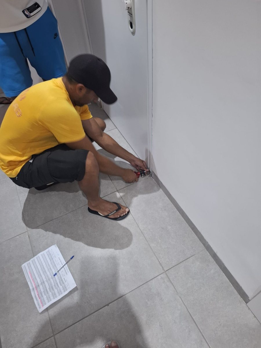 המצילים באשדוד מסייעים לתושבים