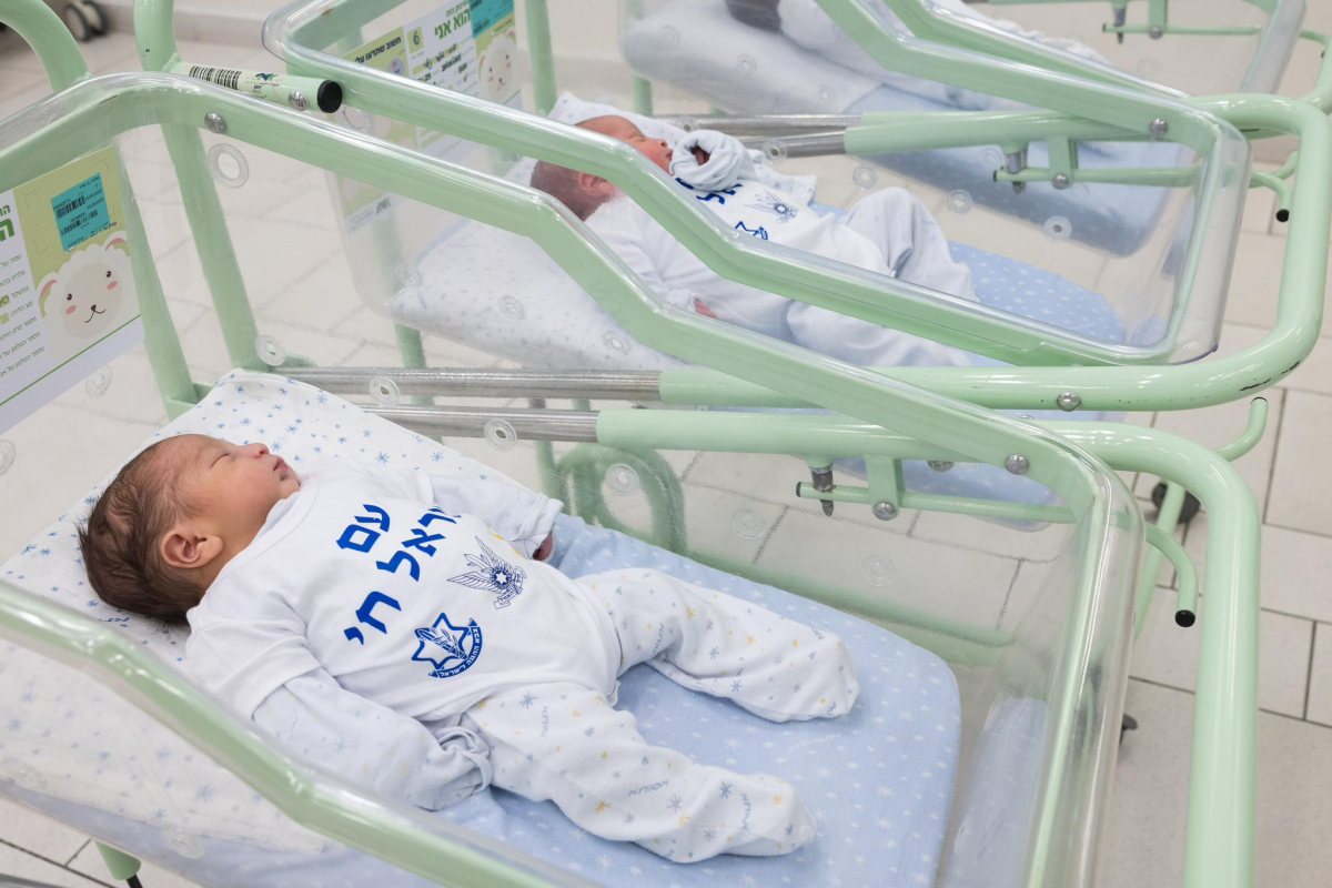 דוברות אסותא