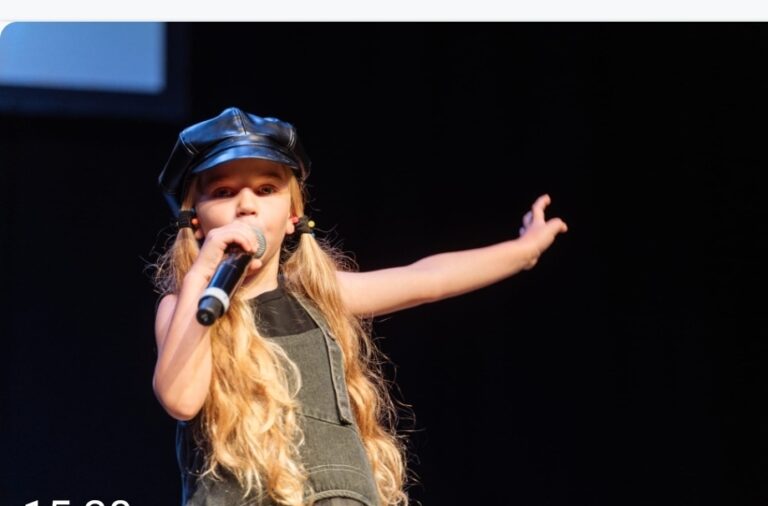 אליס מלניק דניאל