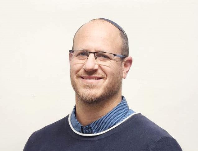 עקיבא פורת  משרד החינוך