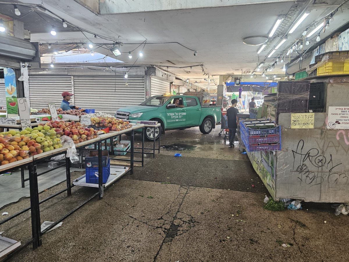 ממשיכים בניקיון העיר עד כניסת החג