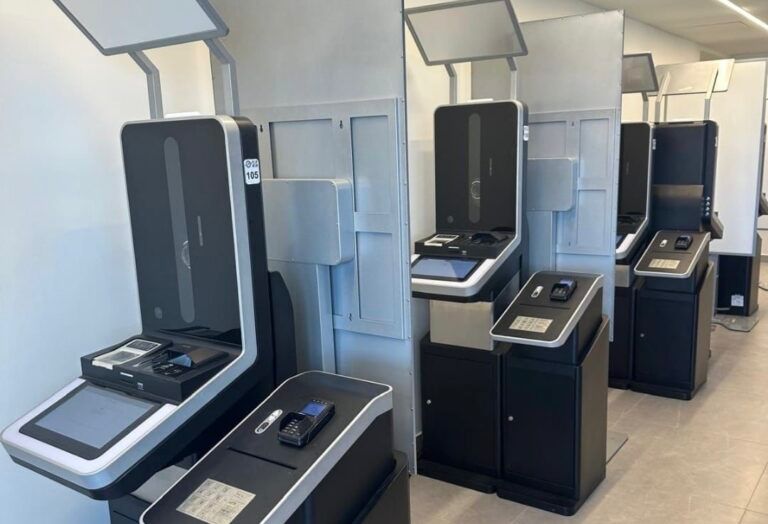 העמדות החדשות