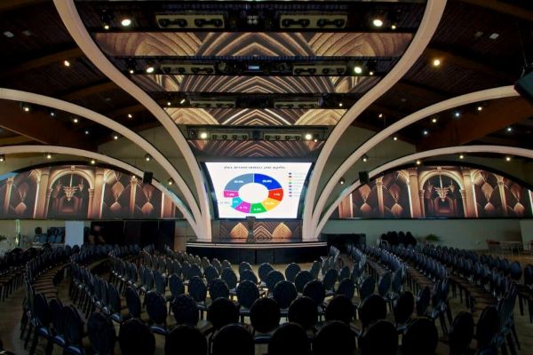 באדיבות כנסים פורטל