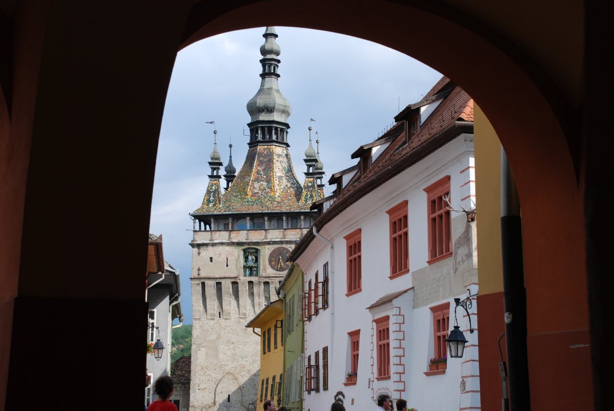 גולן לובנוב - חברת יעדים