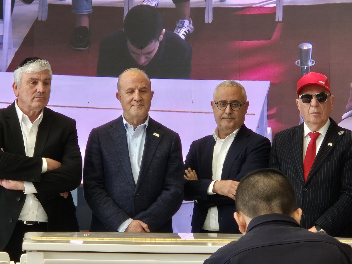 בכרי עיריית אשדוד במסיבת השקה צילום אשדוד נט