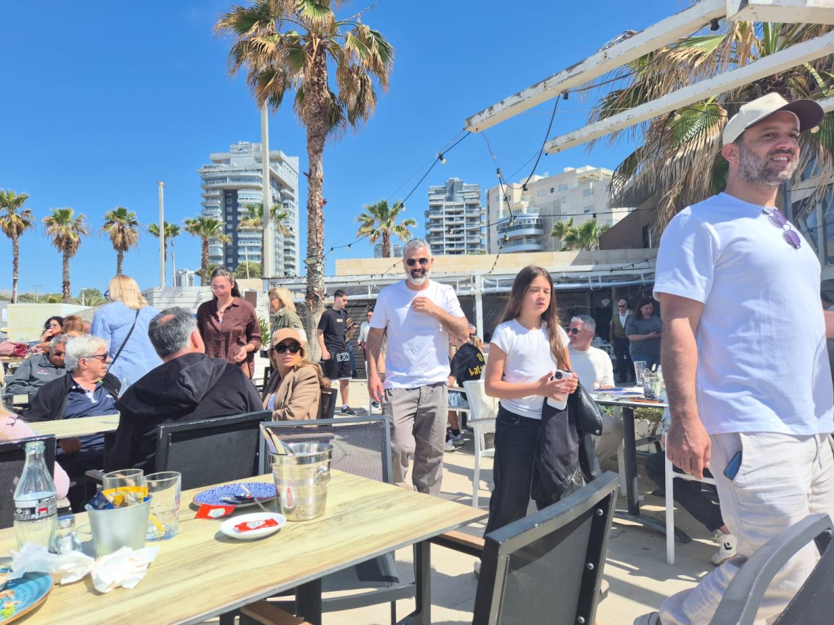 חוזרים לשגרה