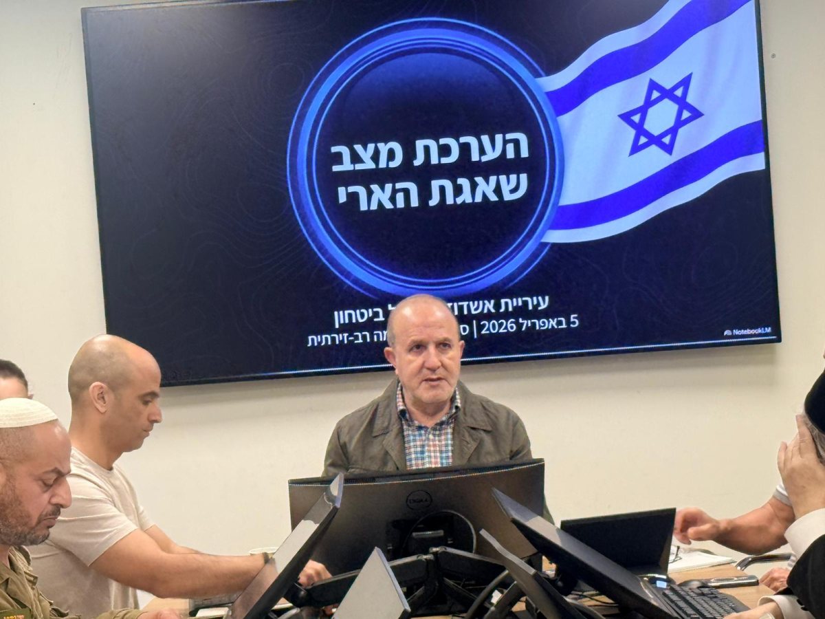 ד"ר יחיאל לסרי