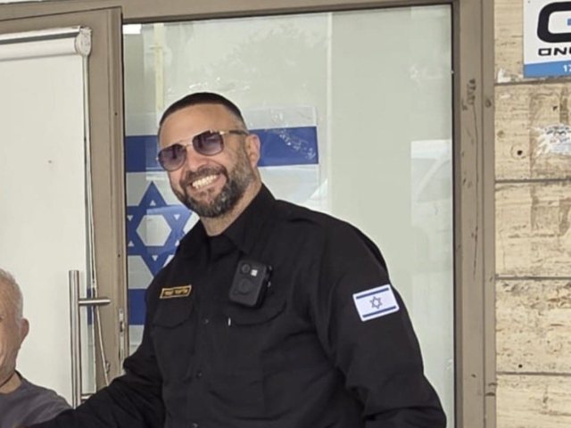 הפקח אלי קצוני (באדיבות עיריית אשדוד)