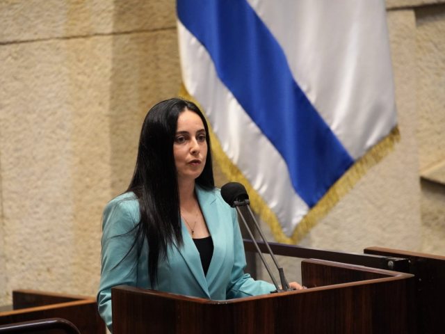 ח"כ ברדץ'-יאלוב בנאום הבכורה שלה בכנסת. צילום: דני שם טוב, דוברות הכנסת