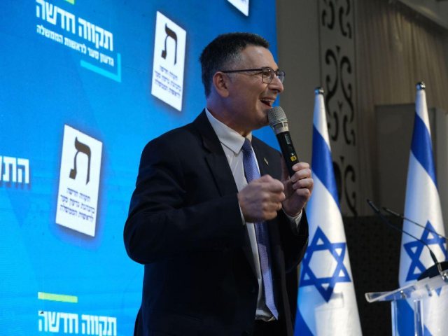גדעון סער בכנס באשדוד (צילום: אייל דודקביץ' - קמפיין תקווה חדשה)
