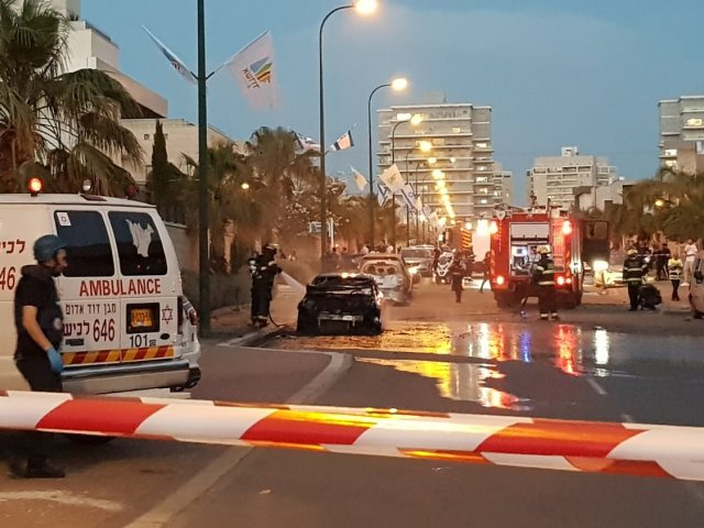פגיעה ישירה באשדוד - צילום: עופר אשטוקר