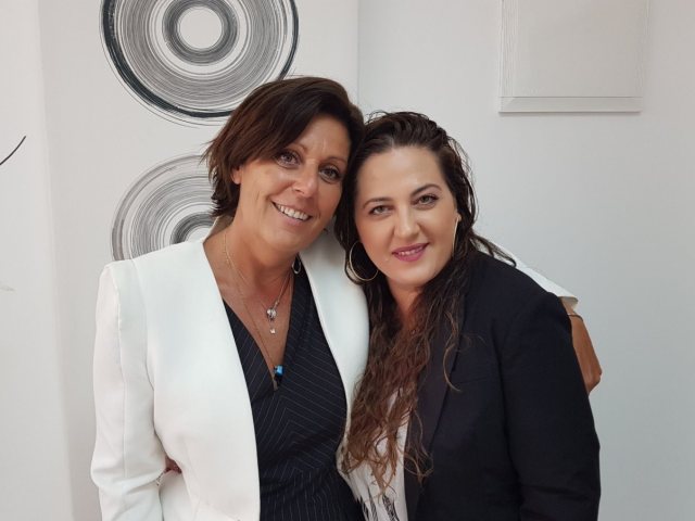 עו"ד מירי קטנר ולורנס אזינקוט (צילום יח"צ)
