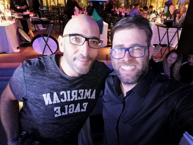 אורן חזן ונתן כהן, פייסבוק
