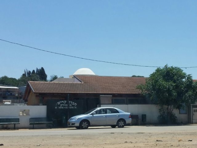 בית העלמין במרמורק (צילום: אביגל קדם)