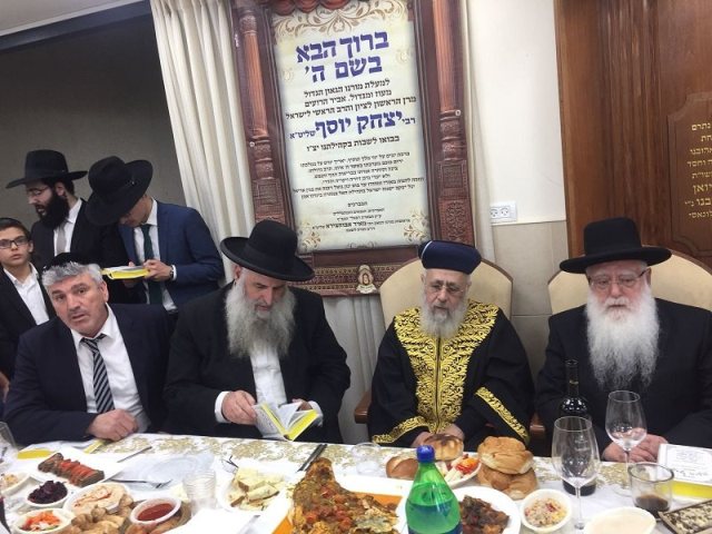 מרן הראשל"צ הגר"י יוסף באשדוד (צילום מתוך רדיו קול חי)