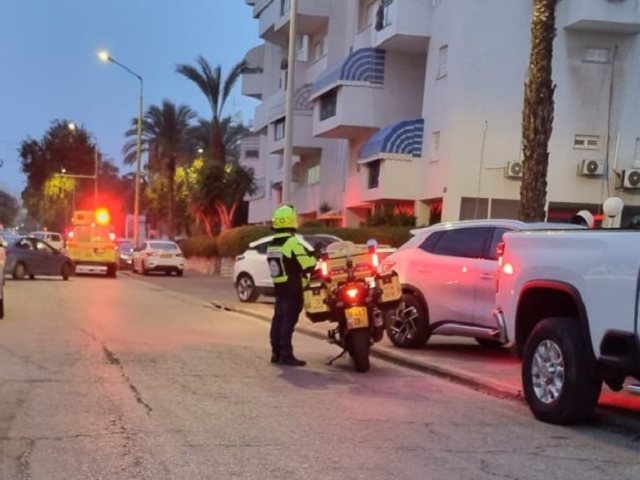 זירת אירוע הדקירות הבוקר באשדוד