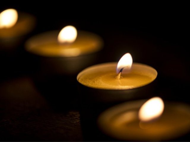 נרות זיכרון. אילוסטרציה: freepik