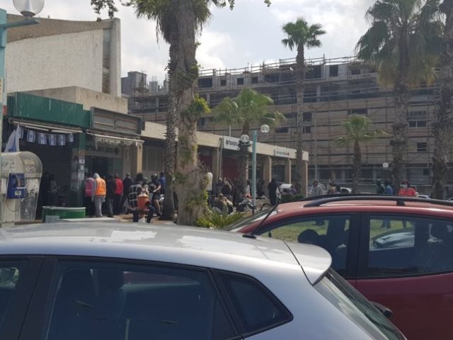 תור לבנק - צילום ארכיון