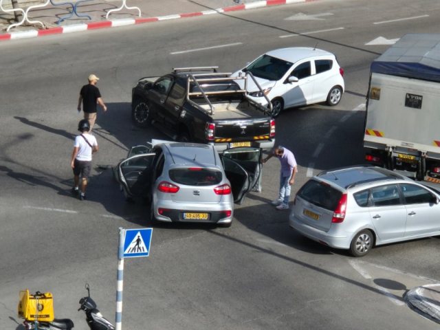 תאונה ברחוב היהלומים