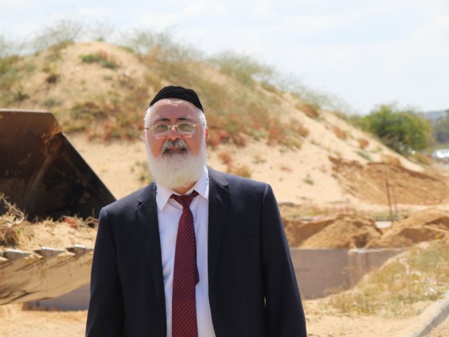 הרב עובדיה דהן, יו"ר המועצה הדתית אשדוד. צילום: שמואל סרדינס