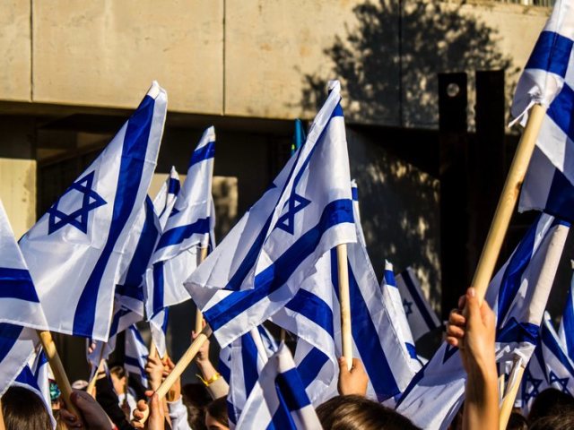 depositphotos דגלים 