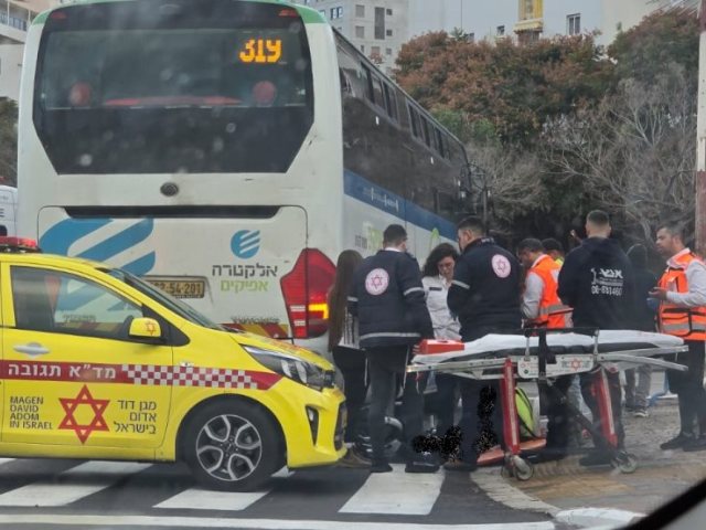 זירת התאונה באשדוד (צילום: אלי קופטר)