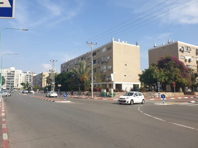 רחוב קרן היסוד באשדוד (צילום: שמואל סרדינס - אשדוד נט)