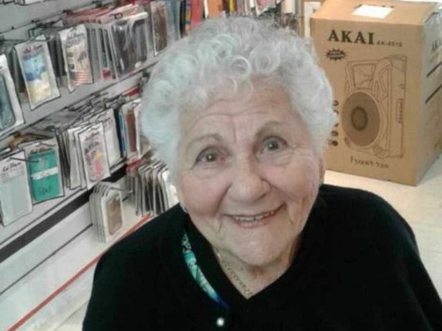 הדסה סגל ז"ל (באדיבות המשפחה)