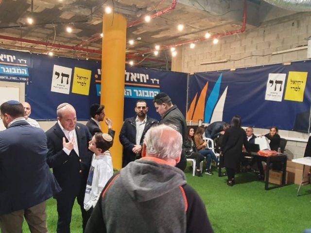 מטה יחיאל לסרי שעות ספורות לקראת סגירת הקלפיות