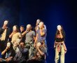 "לא הכול מושלם" – מחזמר מרגש על חברות, חלומות וקבלה עצמית