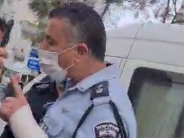 יום למחרת ההפגנות האלימות (צילום: יצחק צרפתי)