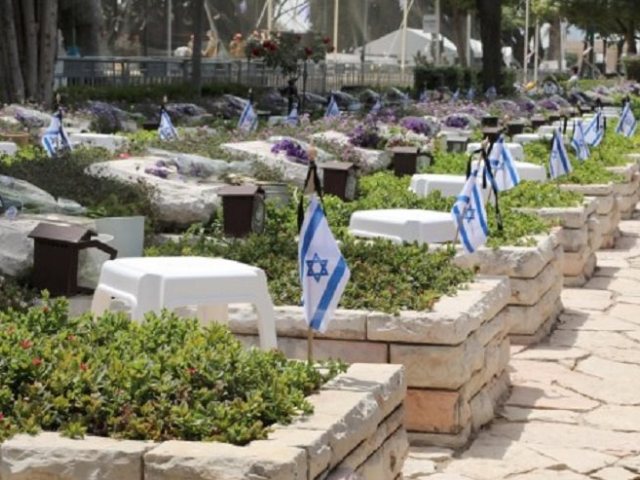 בית עלמין צבאי צילום: גדעון מרקוביץ