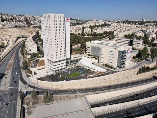 מכללת עזריאלי - צילום שגיב כהן
