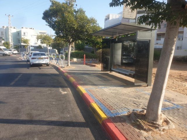 צילום התחנות שהותקנו (פייסבוק ראש העיר)