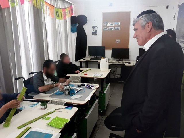 אבי אמסלם מ"מ ראש העיר ומחזיק תיק הרווחה