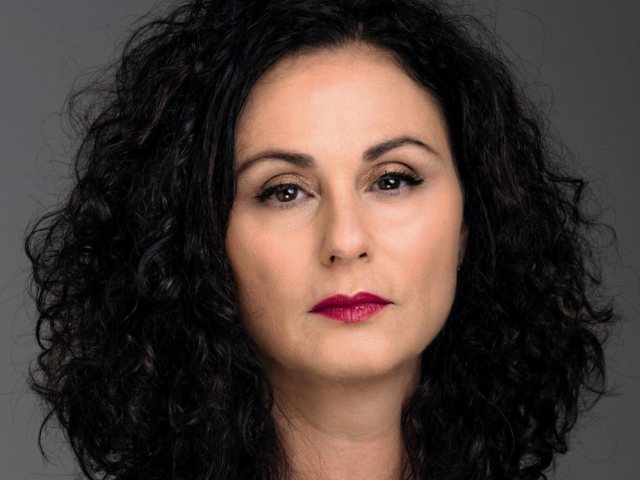 חנה אזולאי־הספרי. האישה השנייה בלבד שזוכה לכבוד | צילום: כפיר בולוטין