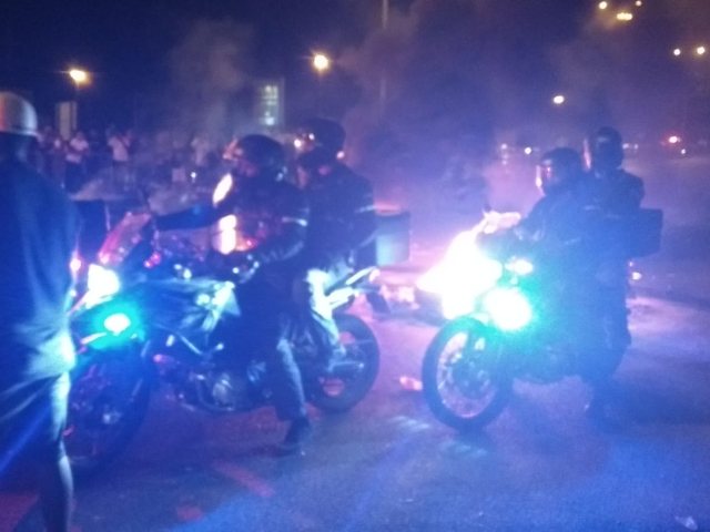 אופנועני יס"מ בהפגנה אתמול באשדוד (צילום: שמואל סרדינס)