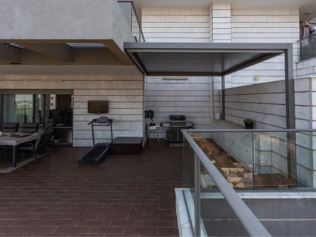 קרדיט לתמונה: skyroof