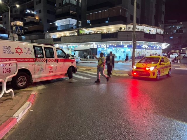 זירת התאונה באשדוד (כונני מד"א לכיש)